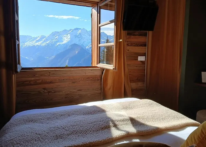 Demeure Sauvage - étage 2 3* Villard-Reculas